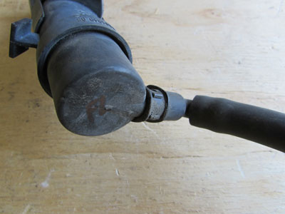 BMW Headlight Sprayer Washer Nozzle, Right or Left 61677001949 E65 E66 745i 745Li 760i 760Li4